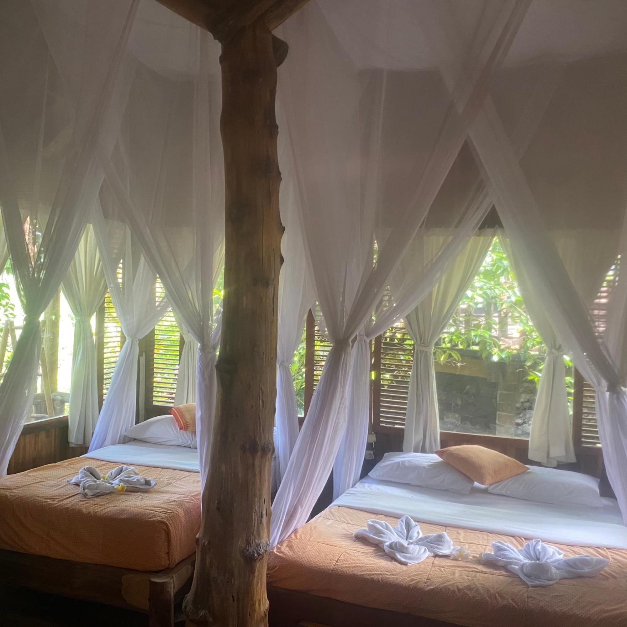 Omunity Bali Hotell Singaraja Exteriör bild