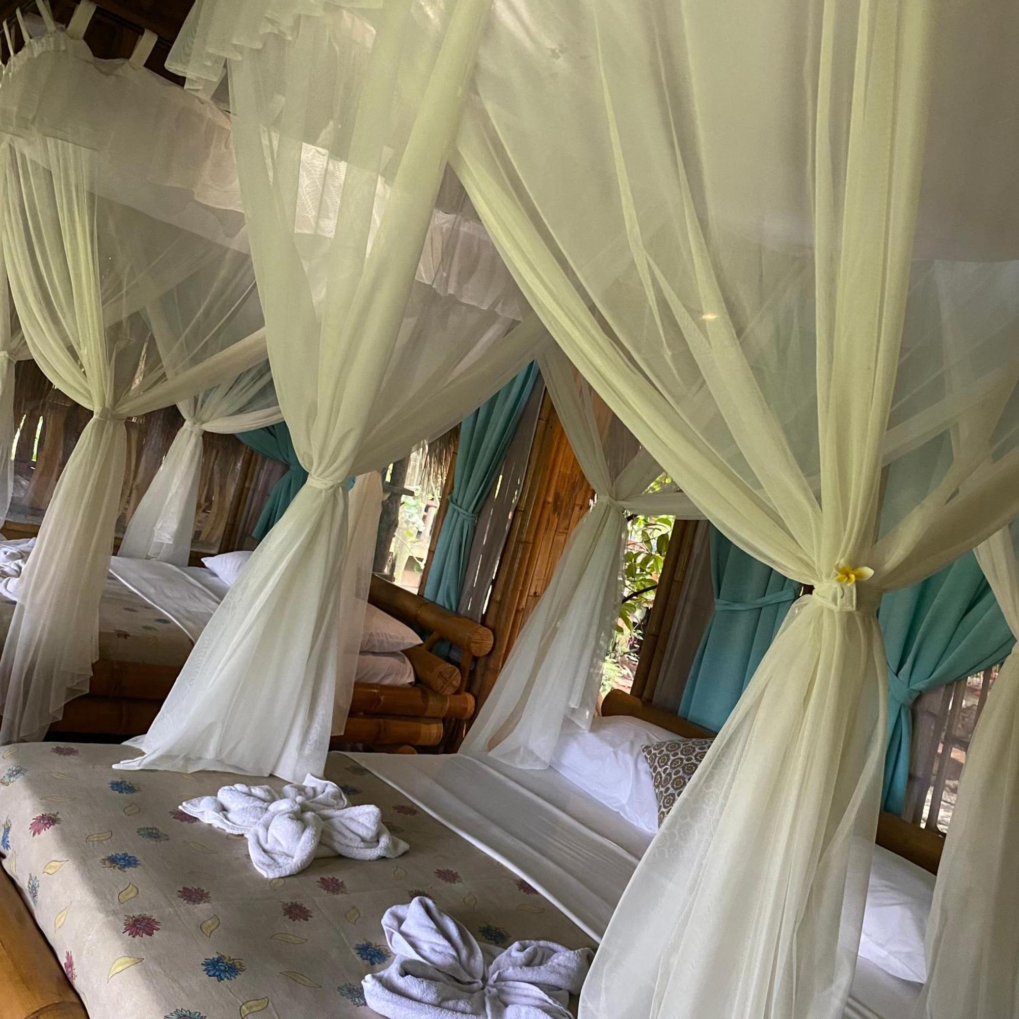 Omunity Bali Hotell Singaraja Exteriör bild