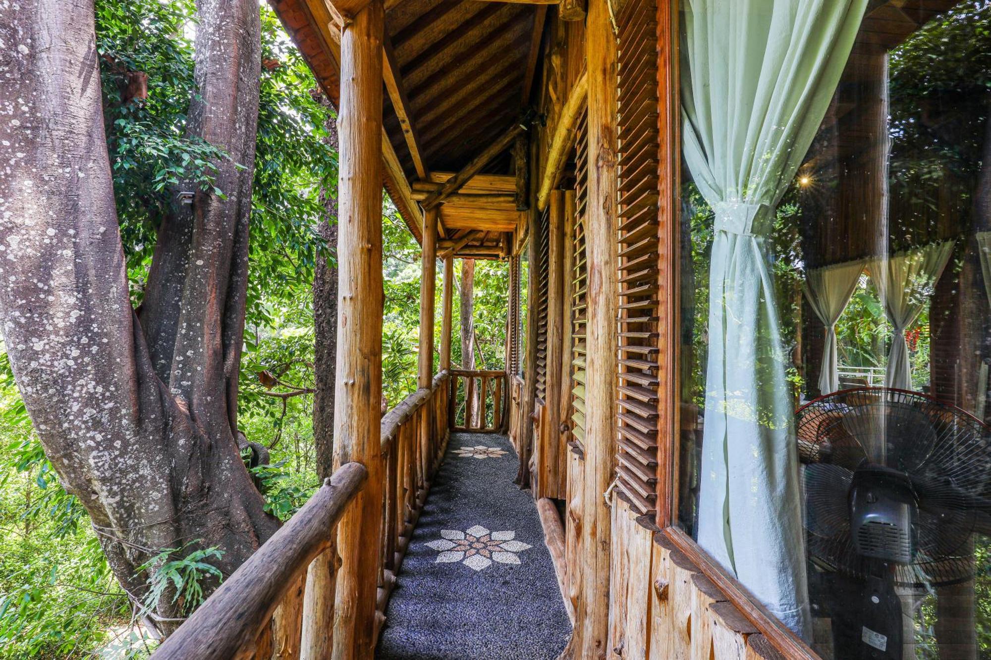 Omunity Bali Hotell Singaraja Exteriör bild