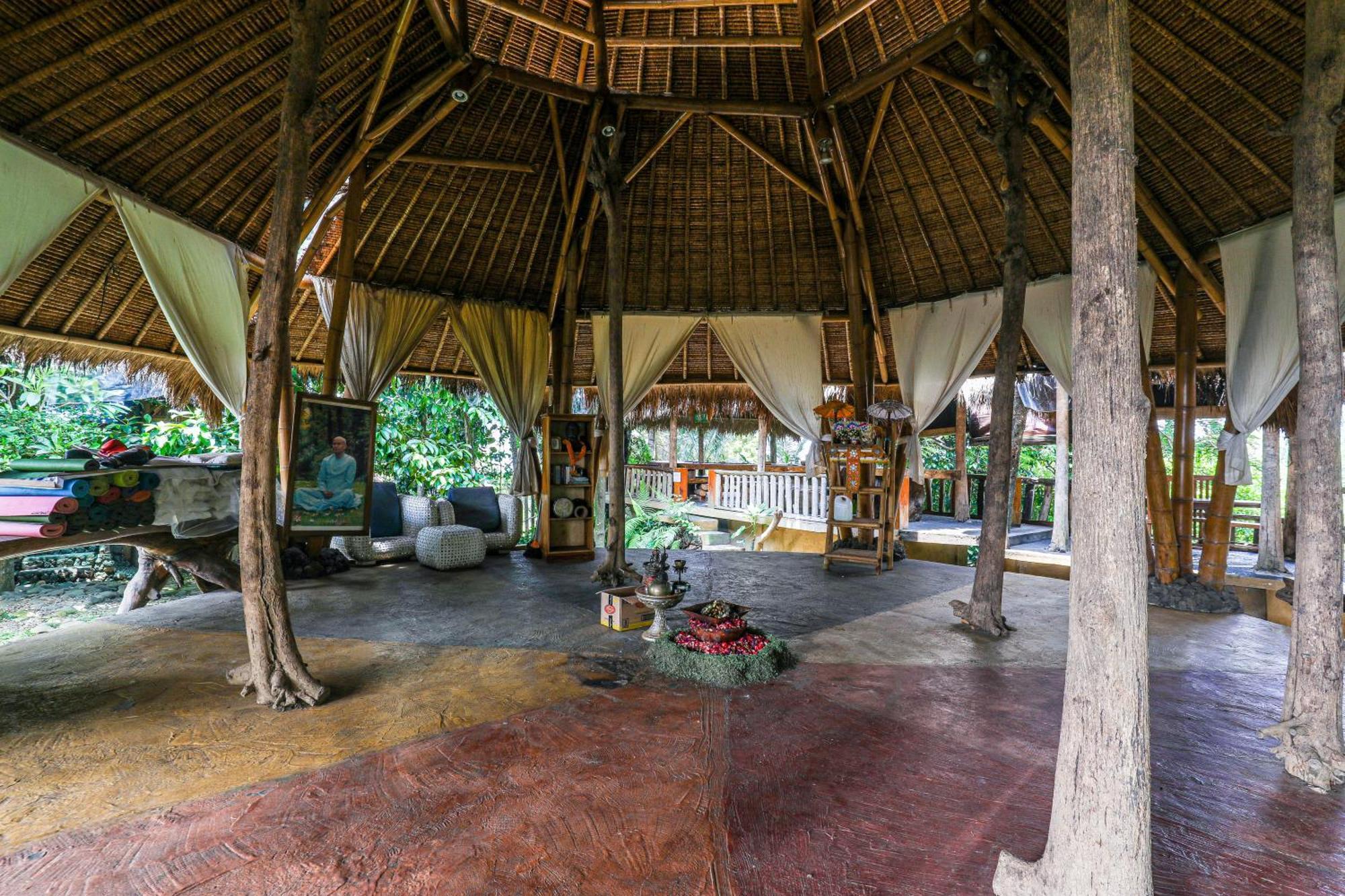 Omunity Bali Hotell Singaraja Exteriör bild