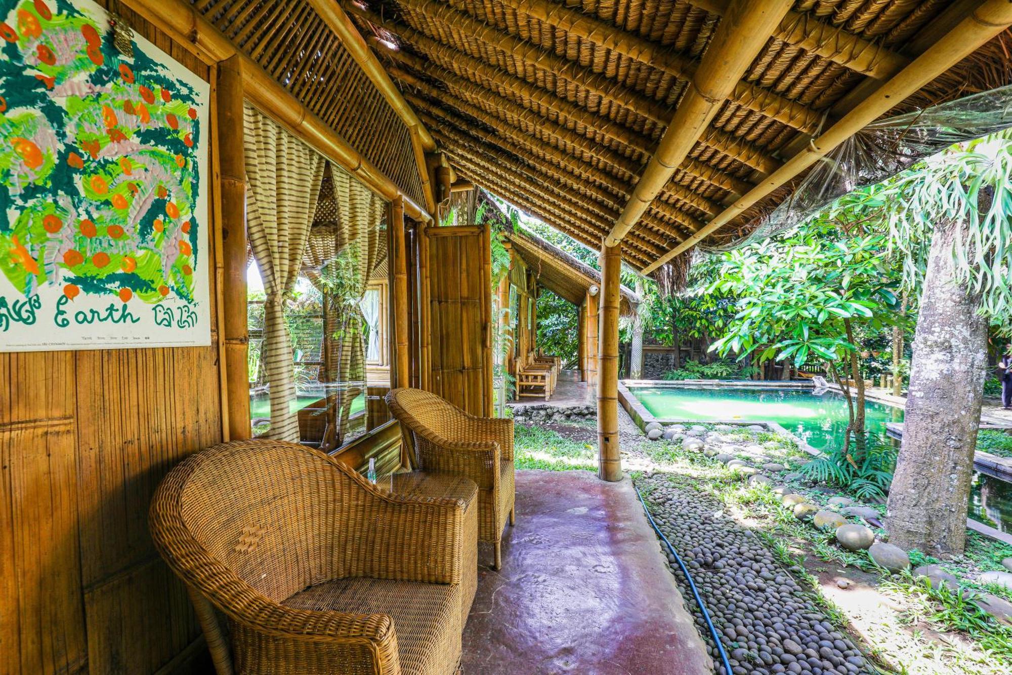 Omunity Bali Hotell Singaraja Exteriör bild