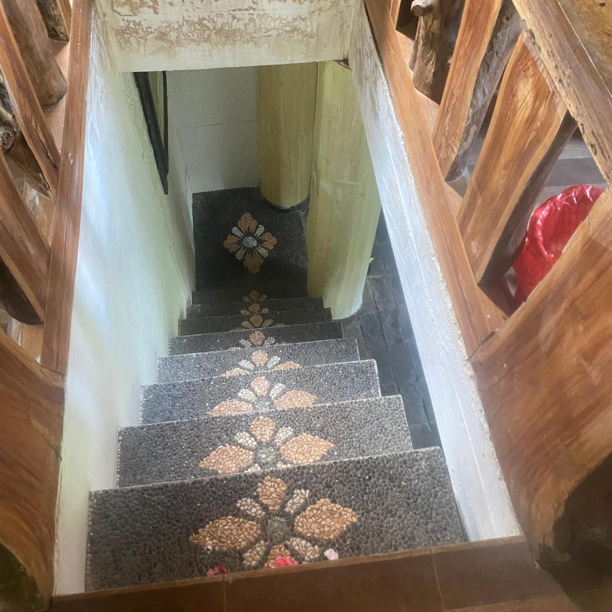 Omunity Bali Hotell Singaraja Exteriör bild